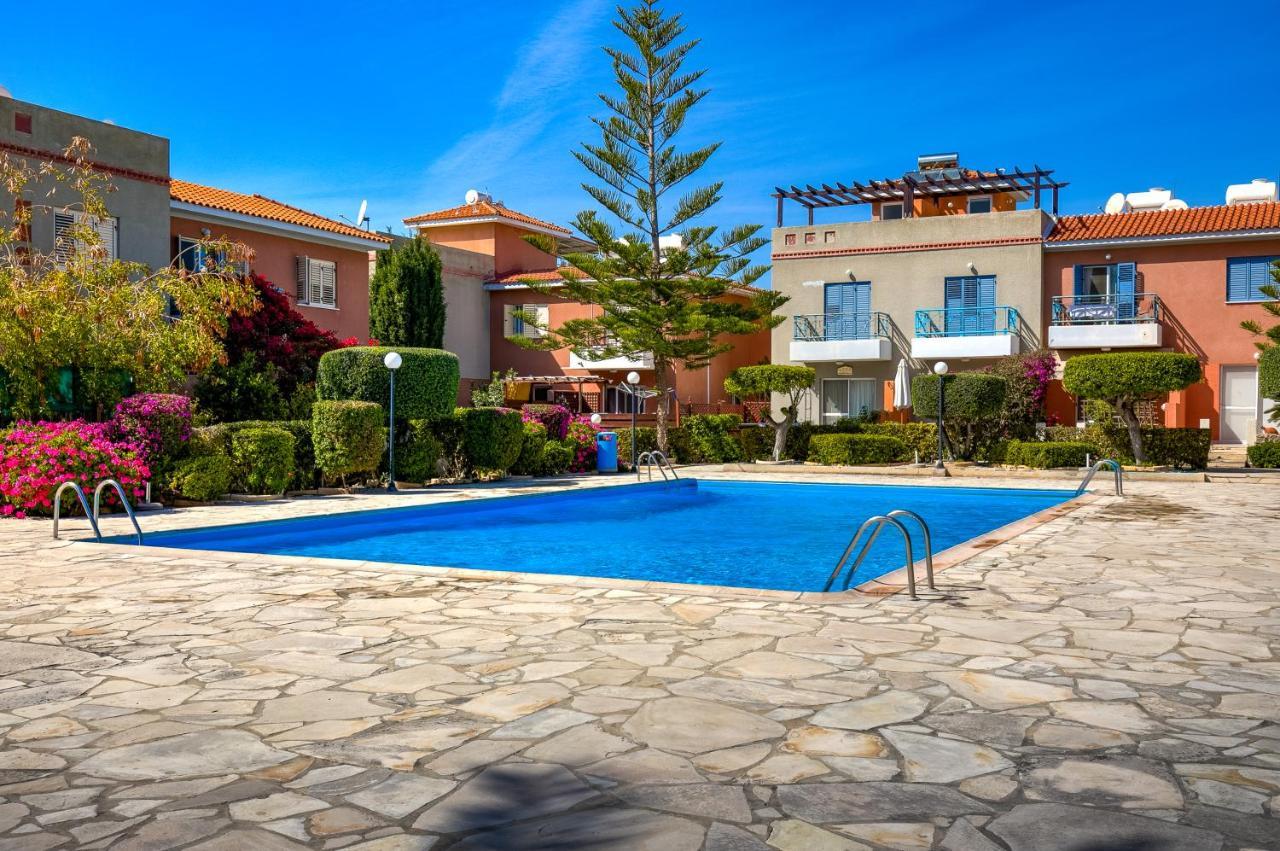 Antonia'S Palace Rooftop Jacuzzi Stunning View Paphos Exteriér fotografie