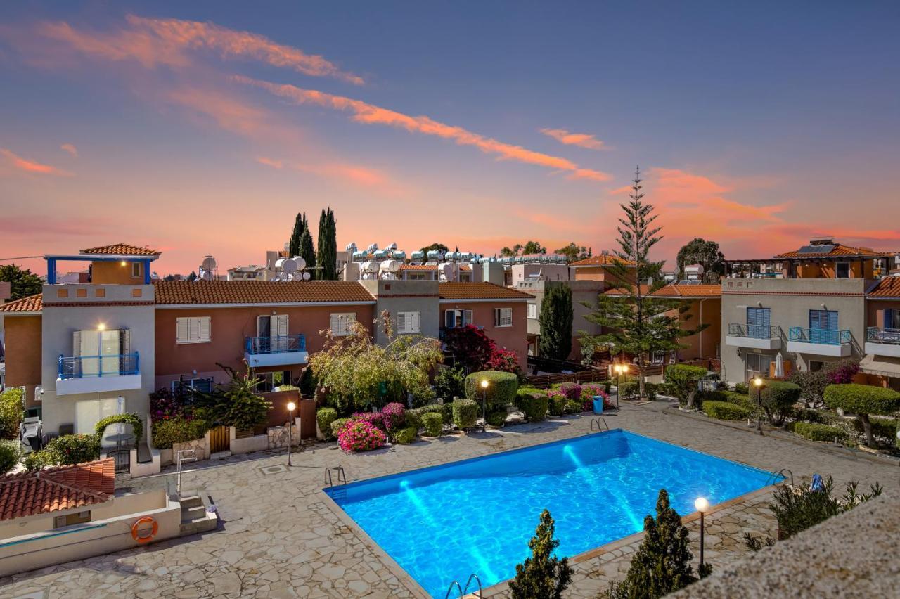 Antonia'S Palace Rooftop Jacuzzi Stunning View Paphos Exteriér fotografie